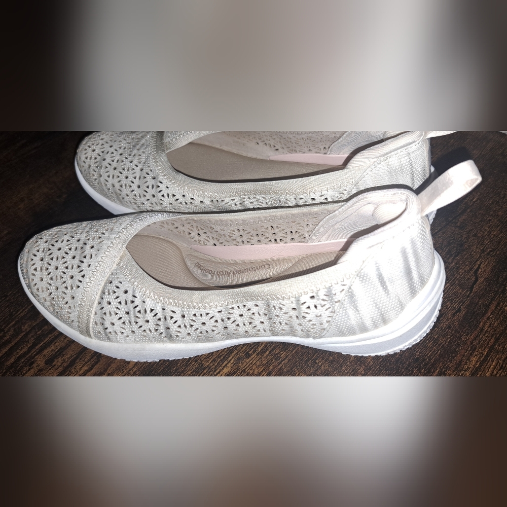Jambu Emma Shoes Slip On Flats Round Toe Shimmer Cream Womens US 7 - Picture 3 of 11